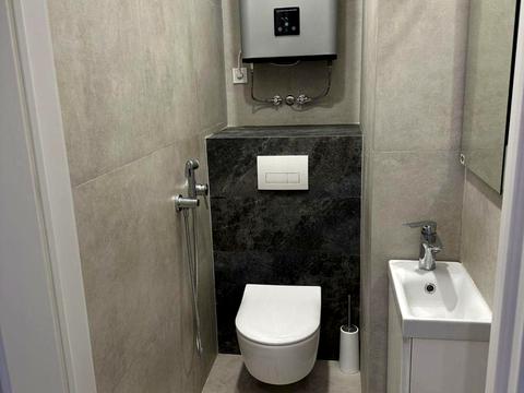 квартира за адресою Воскресенська вул., 18