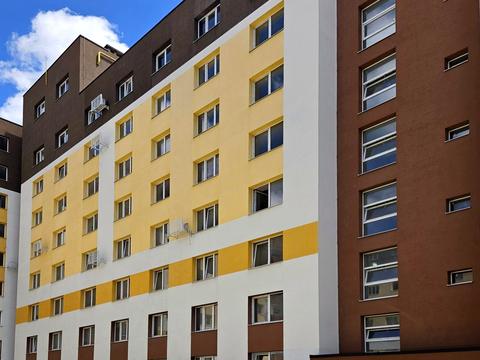 квартира по адресу Героїв Крут ул., 1