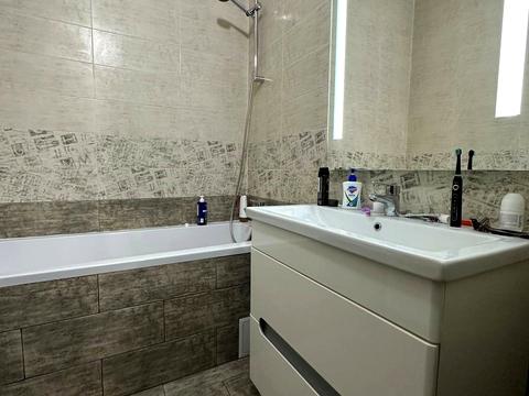 квартира за адресою Залізнична вул., 4в