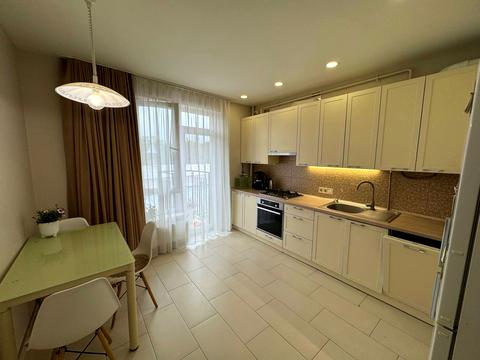 квартира по адресу Пекарская ул., 57