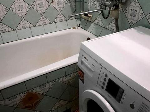 кімната за адресою Екіпажний пров., 1