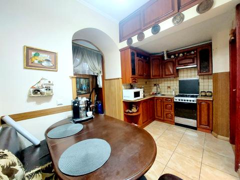 квартира за адресою Жовківська, 1