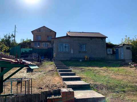 будинок за адресою Наддніпрянська