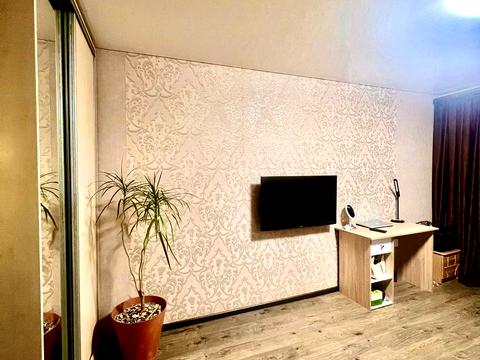 квартира за адресою Одеса, Героїв Оборони Одеси вул. (Героїв Сталінграду), 82