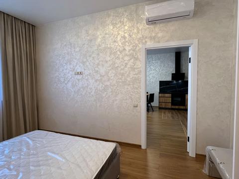 квартира за адресою Андрія Верхогляда вул. (Михайла Драгомирова), 14-А