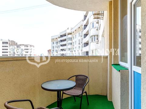 квартира по адресу Олены Пчилки ул., 8