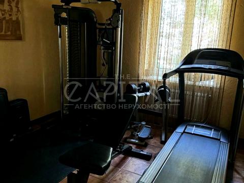 будинок за адресою Броварський