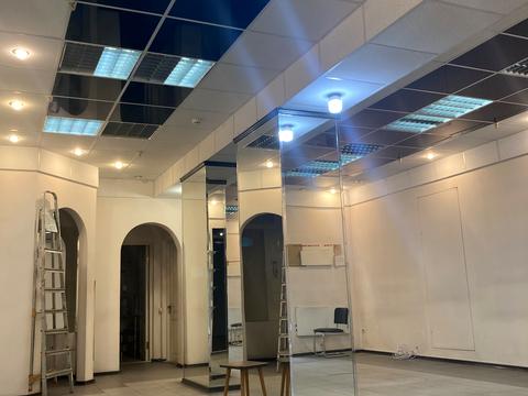 комерційна за адресою Свободи просп., 46
