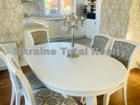 дом по адресу Михайлівська ул.