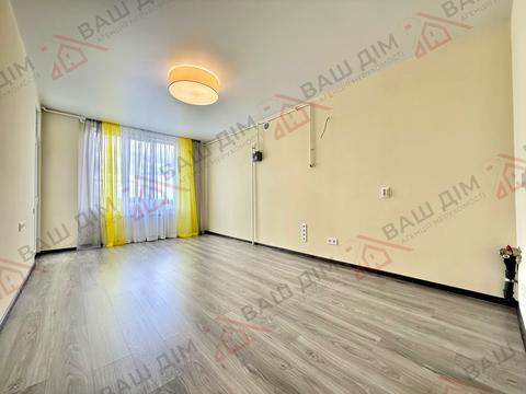 квартира за адресою Павла Скоропадського вул., 8