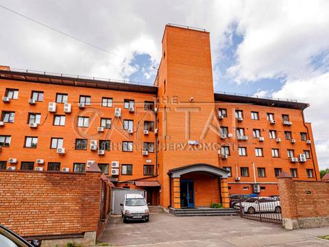 коммерческая по адресу Дегтяревская ул., 33б