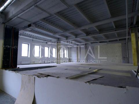 коммерческая по адресу Вацлава Гавела бульв. (Івана Лепсе), 6