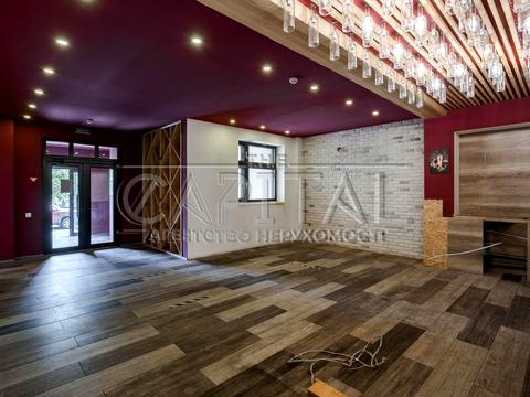 комерційна за адресою Володимира Івасюка просп. (Героїв Сталінграду), 20-А