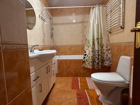 квартира за адресою Протасевича вул., 2