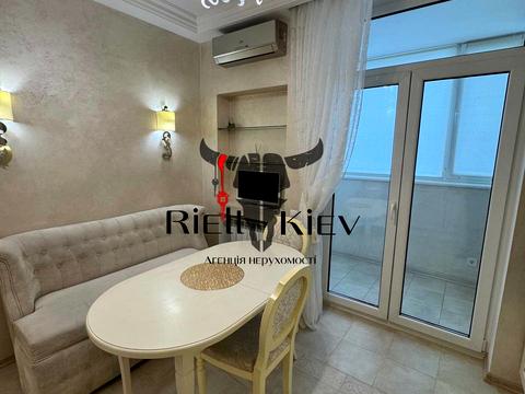 квартира за адресою Єлизавети Чавдар вул., 8