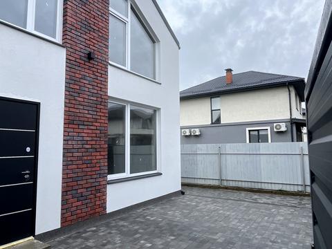 будинок за адресою Богатирська вул.