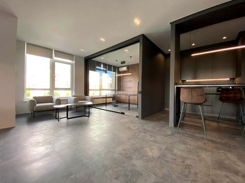 комерційна за адресою Жилянська вул., 68