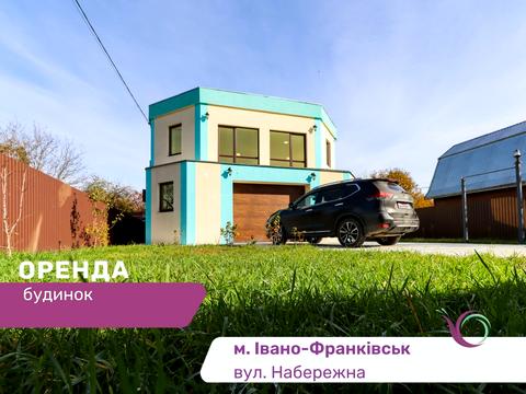 будинок за адресою Приозерна