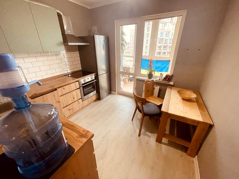 квартира за адресою Берковецька вул., 6