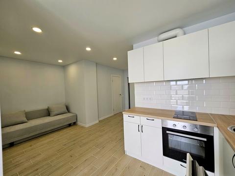 квартира за адресою Олега Мудрака вул. (Генерала Наумова), 1-Б