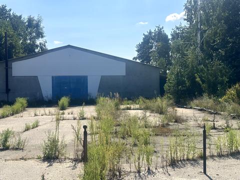 коммерческая по адресу Нова, 23