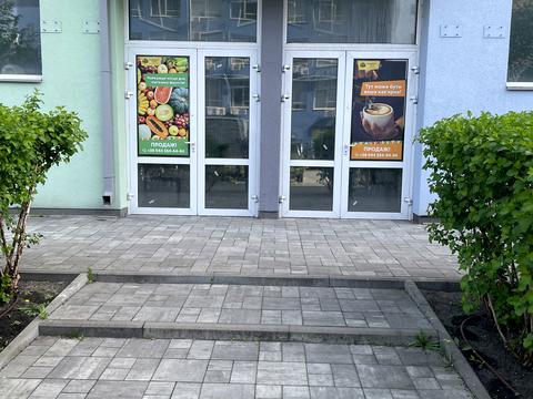 коммерческая по адресу Соборности просп. (Воззʼєднання), 17