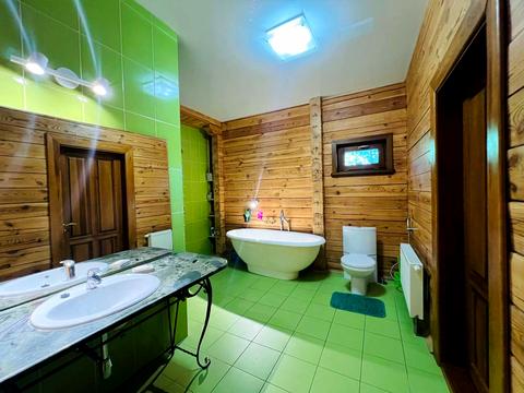 дом по адресу Ковальчук Олени