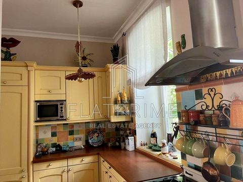 квартира за адресою Михайлівський пров., 12