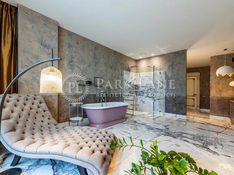 квартира за адресою Андрія Верхогляда вул. (Михайла Драгомирова), 12