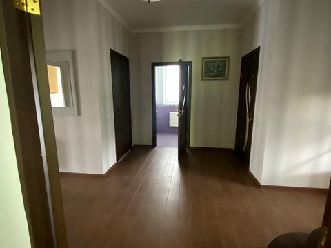 будинок за адресою Щаслива, 25