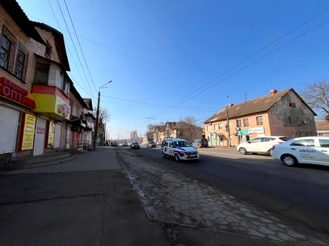 квартира за адресою Володимира Великого пл. (Олександра Поля), 8