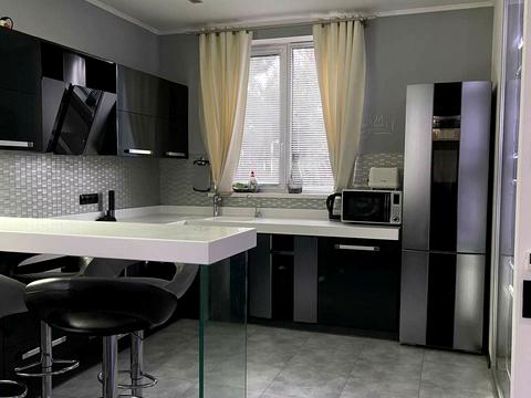 будинок за адресою Паркова, 10