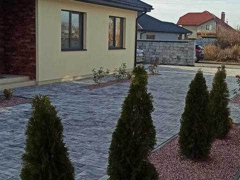 будинок за адресою Довженка, 2