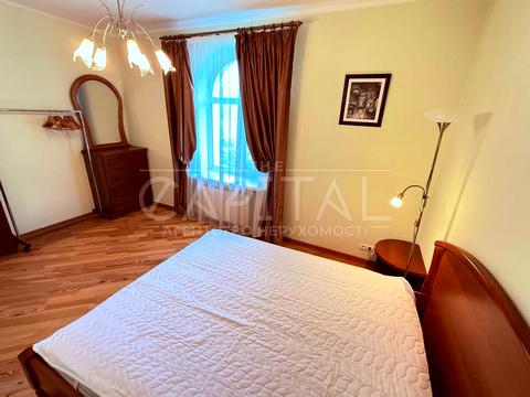 дом по адресу Листопадная ул.