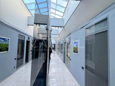 комерційна за адресою Хорива пров., 37