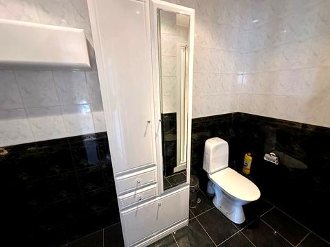 будинок за адресою Дзержинского, 8
