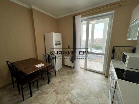 квартира за адресою Архітектора Вербицького вул., 1-В