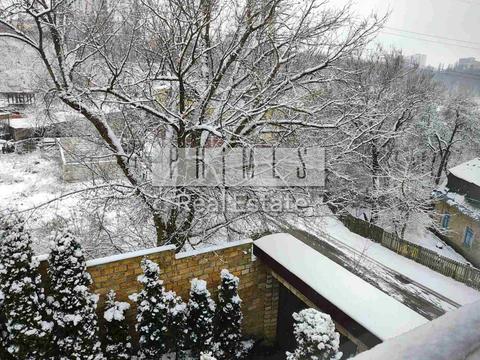 будинок за адресою Кучмин Яр пров. (Краснодонський)