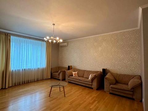 квартира за адресою Володимира Івасюка просп. (Героїв Сталінграду), 10-А