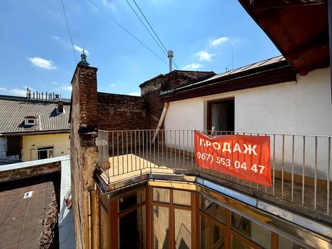 квартира за адресою Театральна вул., 12