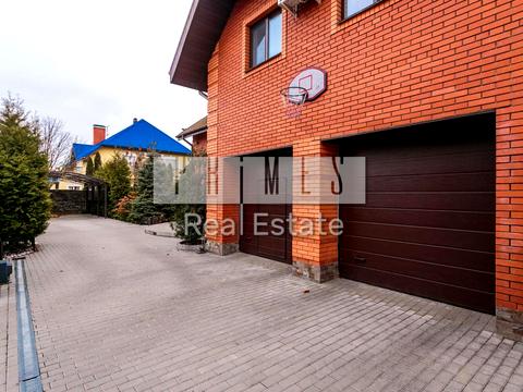 будинок за адресою Вереснева вул.