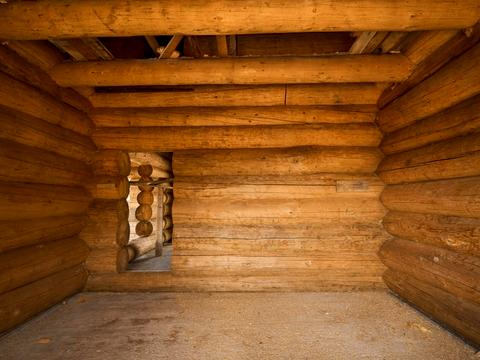 комерційна за адресою урочище Вишні вул., 13