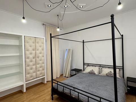 квартира за адресою Футуристів пров., 5