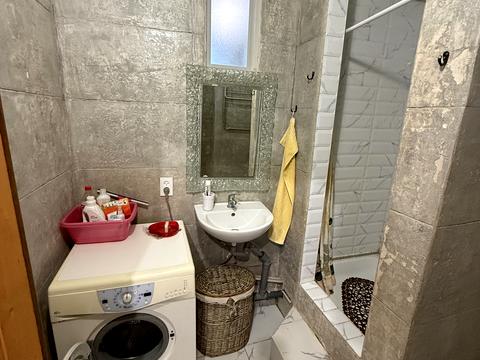 квартира за адресою Броварський просп., 93