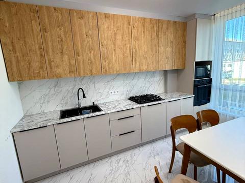 квартира за адресою Флотська вул., 10б