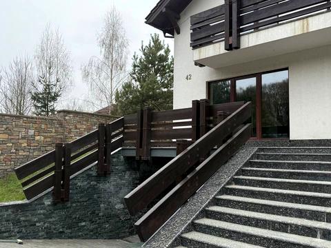 дом по адресу  ул.