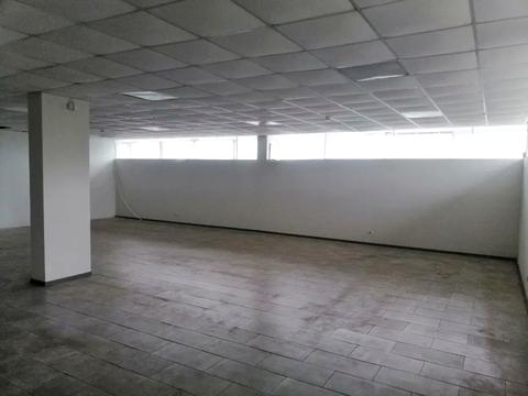 комерційна за адресою Данила Галицького вул. (Будьонного), 31