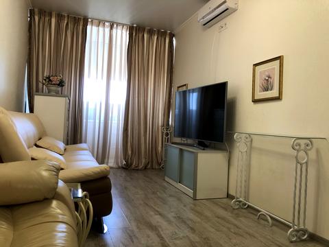 квартира за адресою Сім'ї Стешенків вул. (Тимофія Строкача), 9