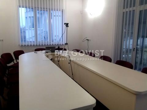 дом по адресу Підлісна