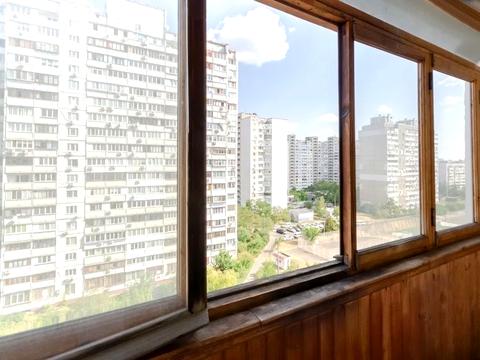 квартира за адресою Михайла Гришка вул., 8-А
